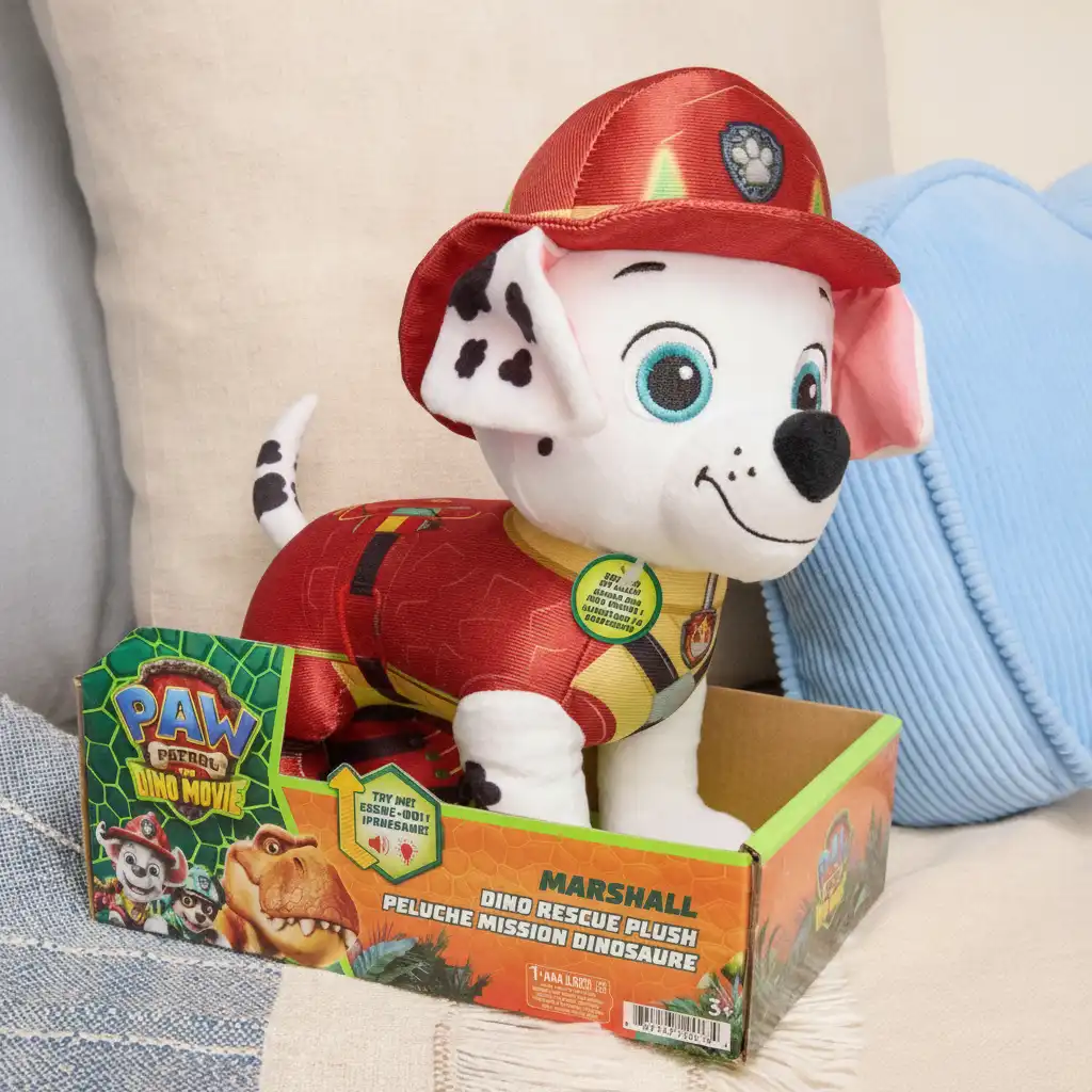 Peluche de alta calidad Marshall con uniforme detallado de la película.