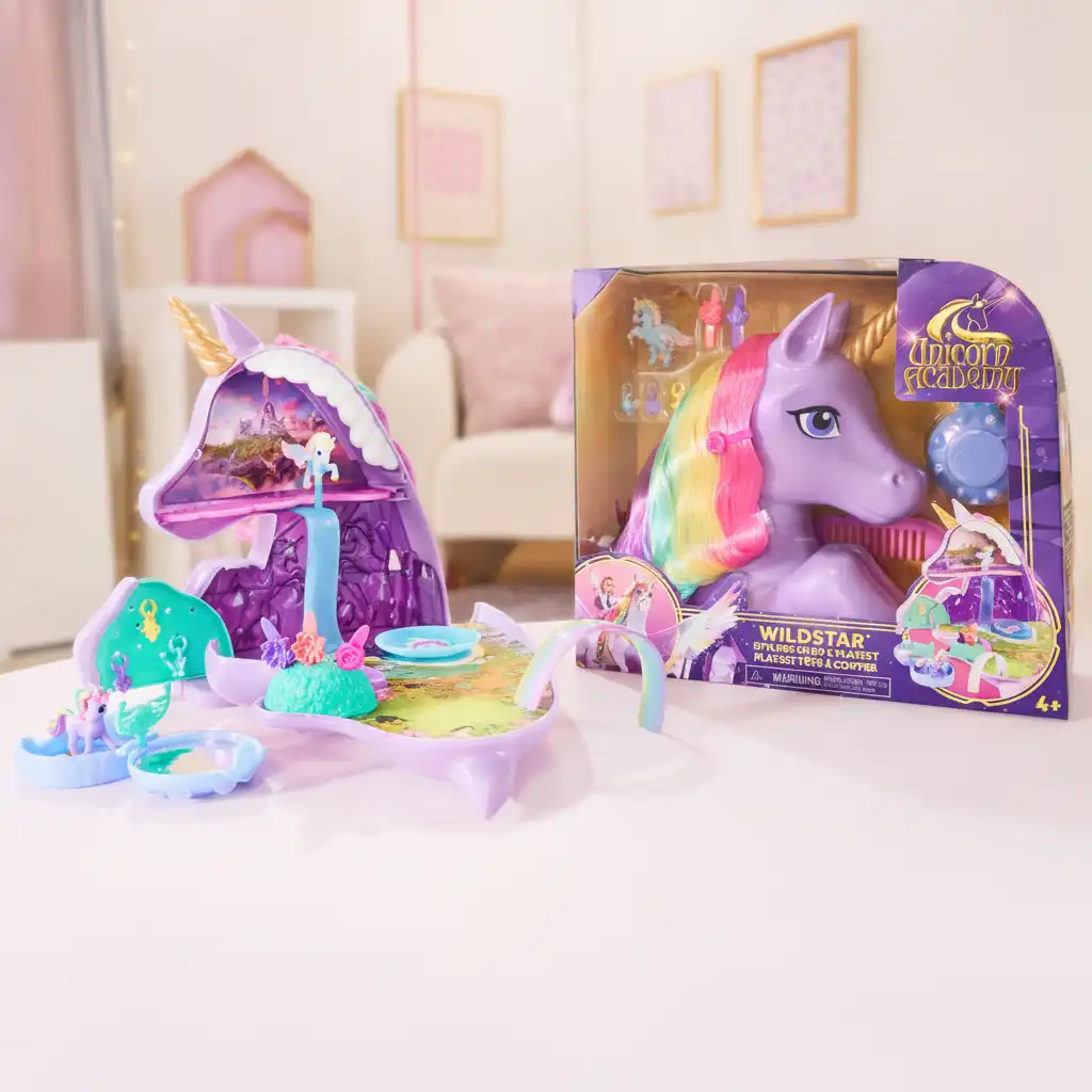 Apoya la imaginación de Infantil con figuras y accesorios exclusivos.