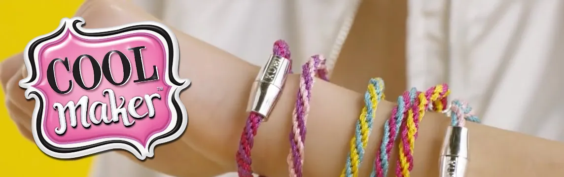 Crea pulseras K-pop de moda fácil y rápidamente con Cool Maker.