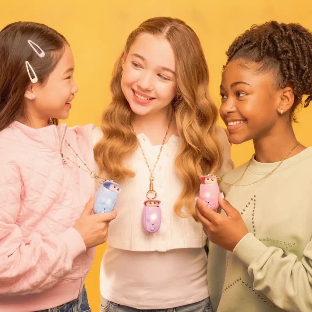 Sé creativo y lleva tu Peekimo con estilo en la mochila.